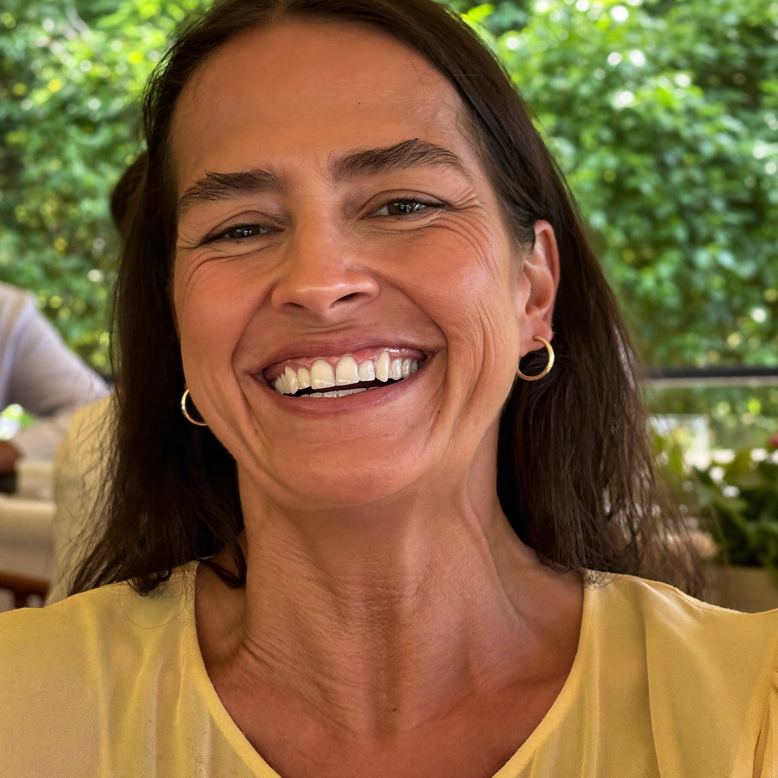 Viviane R.